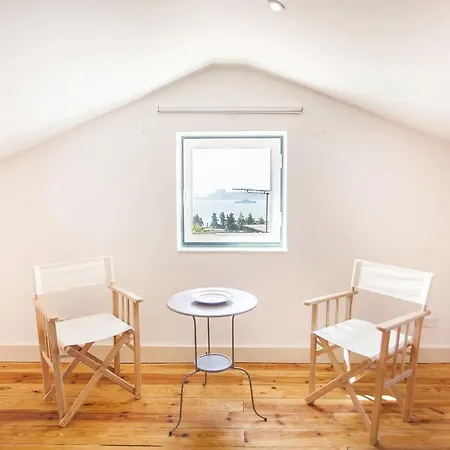 New Duplex In Santos Lisboa